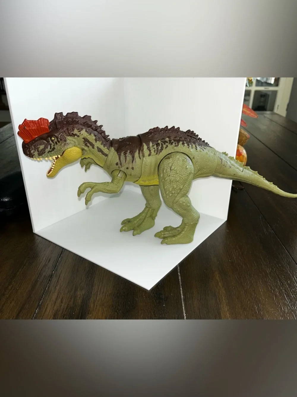 Jurassic World Dominion Massive Yangchuanosaurus 14.5” Action Figure